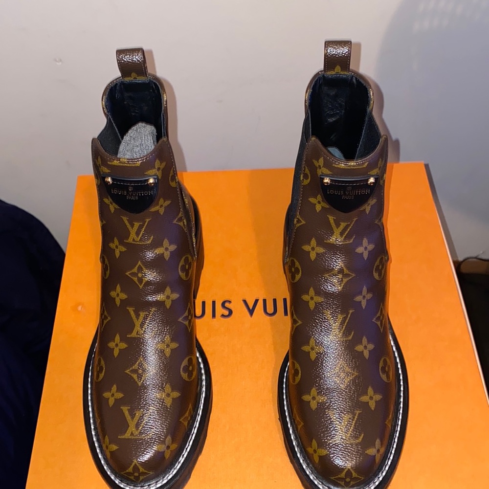LV Beaubourg Ankle Boot
